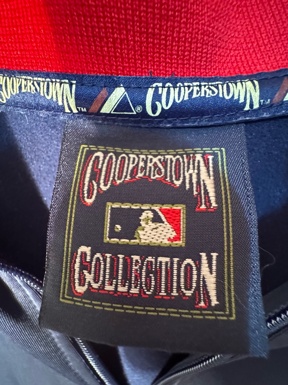 Cooperstown Collection Chicago White Sox Track Jacket Full Zip MLB Size Medium - Picture 3 of 6